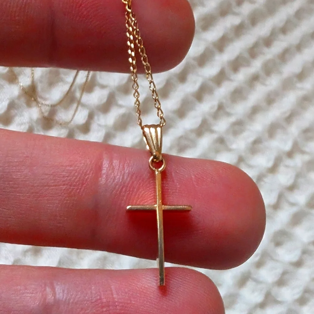 Gold Cross Pendant Necklace - Classic Women's Necklace